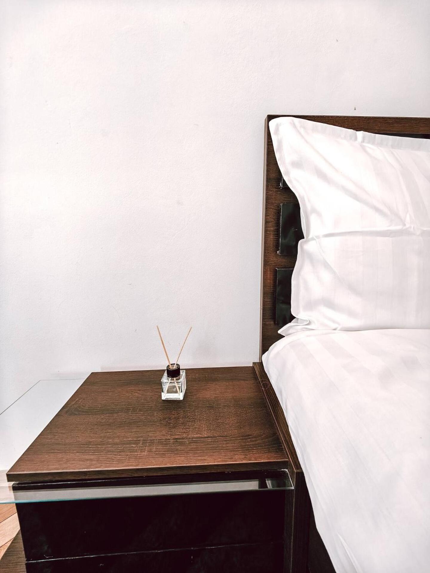 Berindei Studio - City Center - Private Parking Cluj-Napoca Exteriör bild